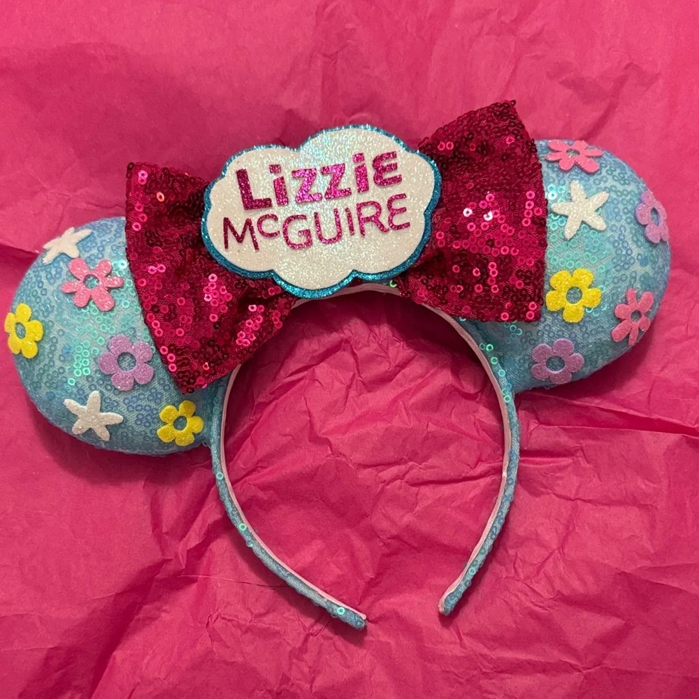 Lizzie McGuide Minnie Ears - Picture 1 of 2